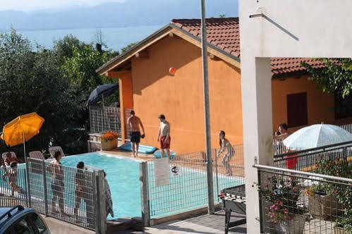 Borgo Blu Poggio Aparthotel Lazise Kültér fotó
