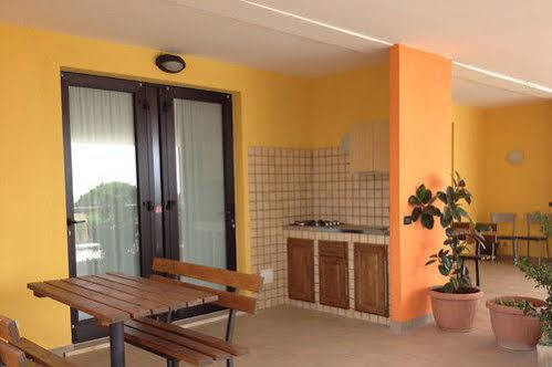 Borgo Blu Poggio Aparthotel Lazise Kültér fotó